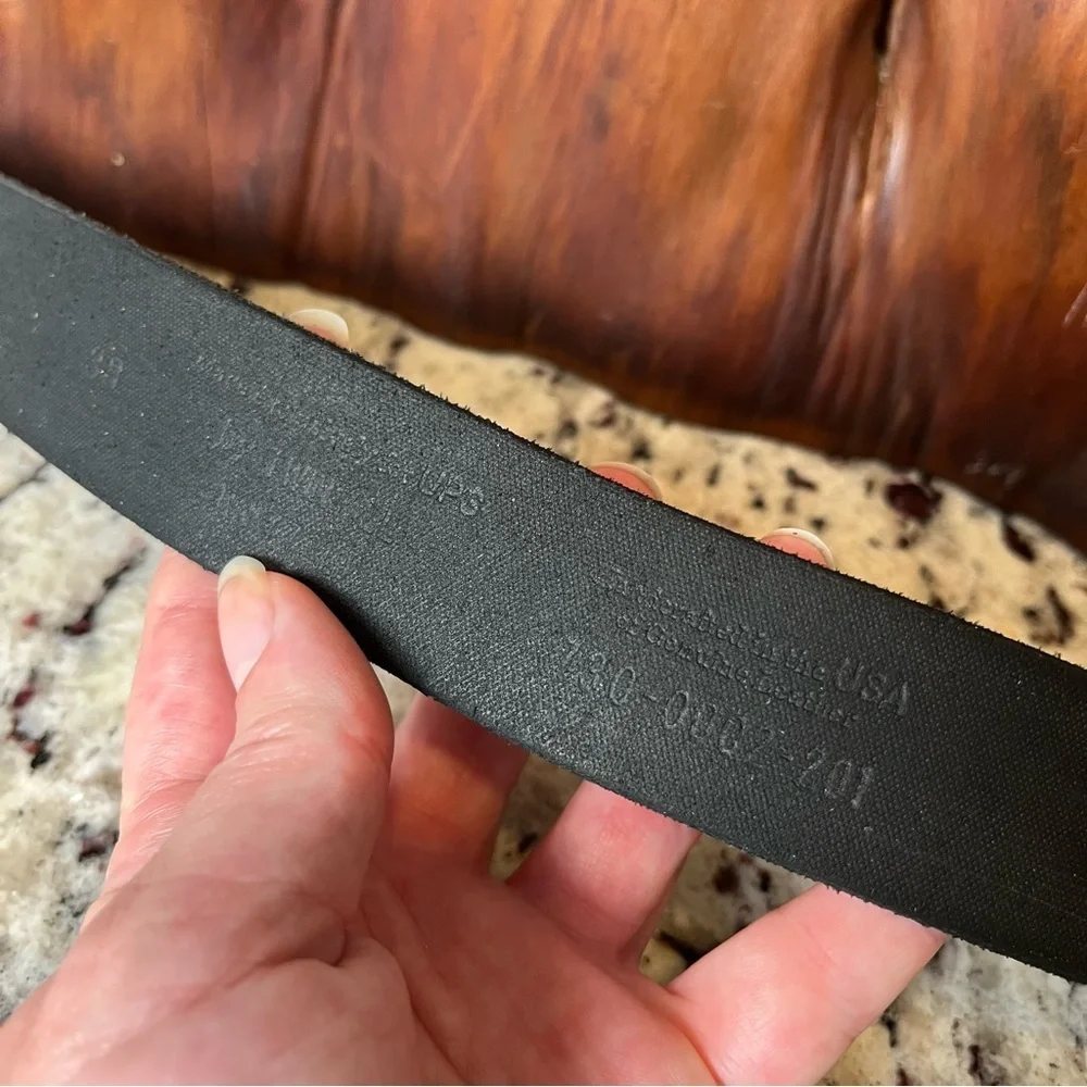 Classic Black Leather Belt with Rounded Silver-Tone Buckle